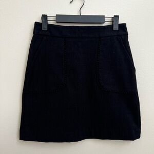 Loft pencil work skirt size 0 in black with front pockets